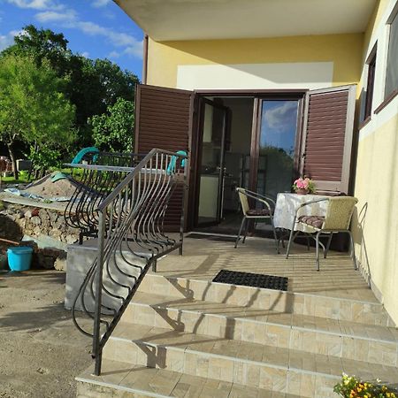 Apartmani Melia Marcelji Bagian luar foto
