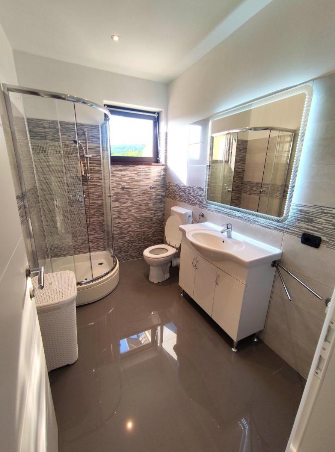 Apartmani Melia Marcelji Bagian luar foto