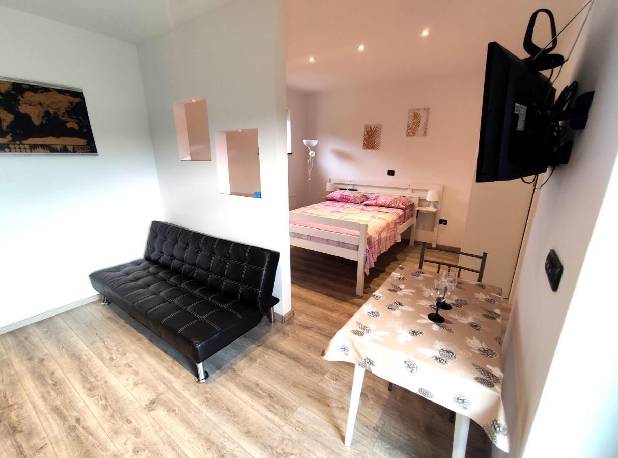 Apartmani Melia Marcelji Bagian luar foto