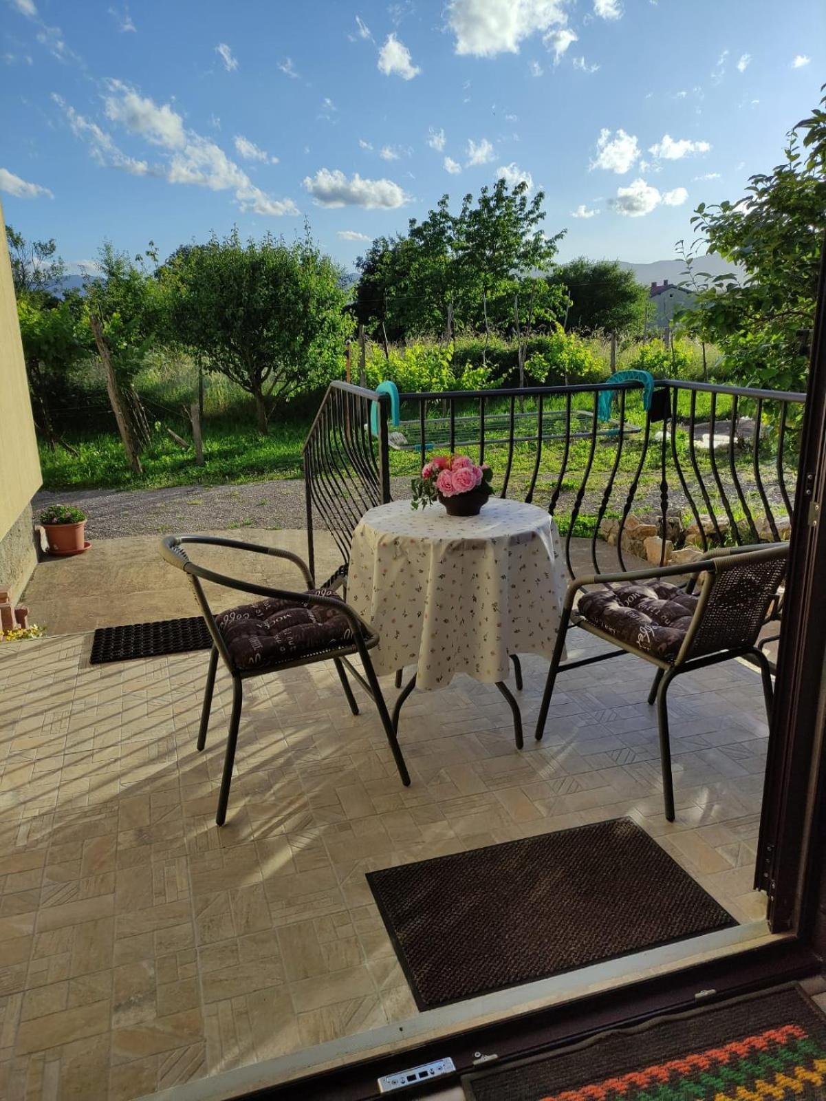 Apartmani Melia Marcelji Bagian luar foto